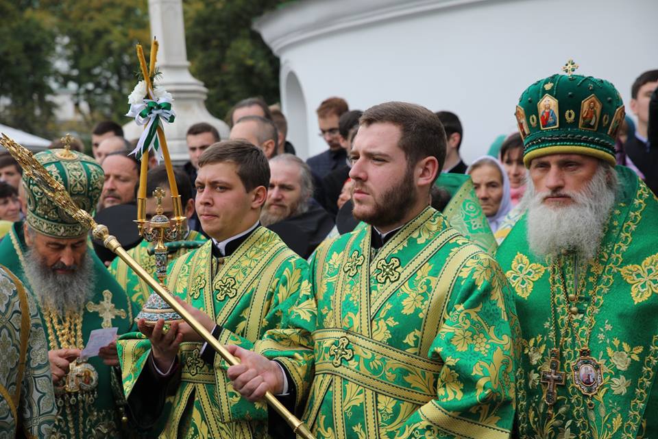 Священники россии фото