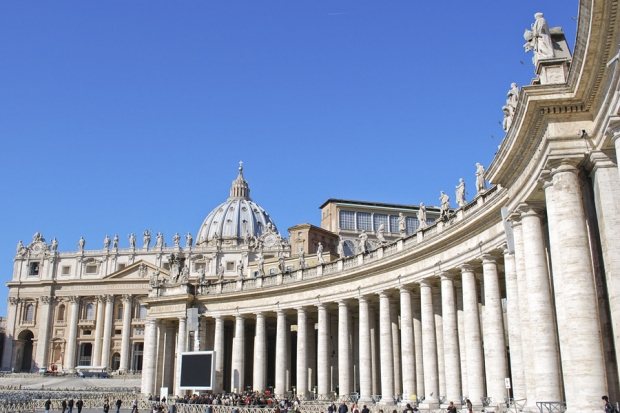 архитектура Ватикана потрясает